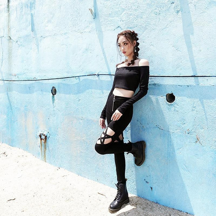 BLACK PENTAGRAM STRETCH PANTS-Cosmique Studio