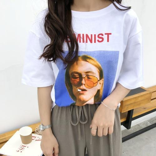 FEMINIST TEE - Cosmique Studio