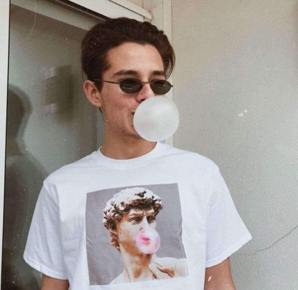 Michelangelo Statue Bubble Gum Tee - Cosmique Studio