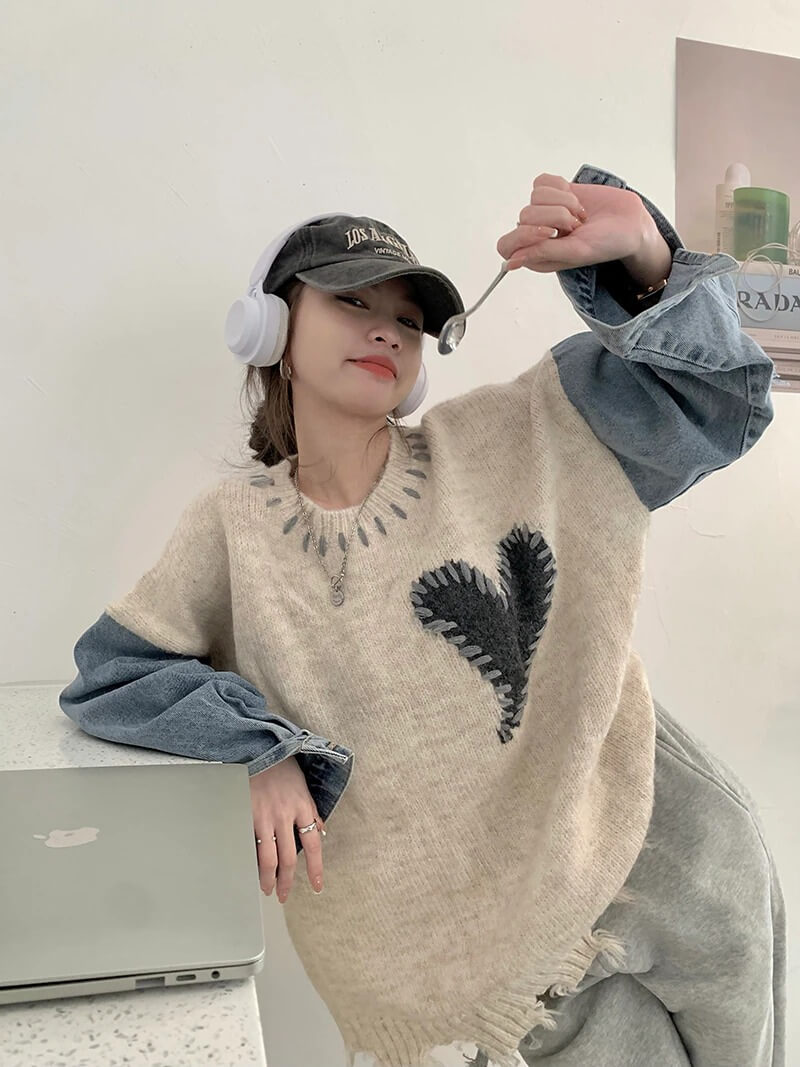 Y2k Heart Knitted Cozy Sweater - Cosmique Studio
