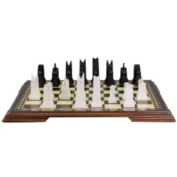 Art Deco - Black & White Chess Set