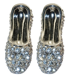 Wizard of OZ Dorothy Earrings Crystal