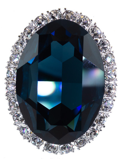 Diana brooch