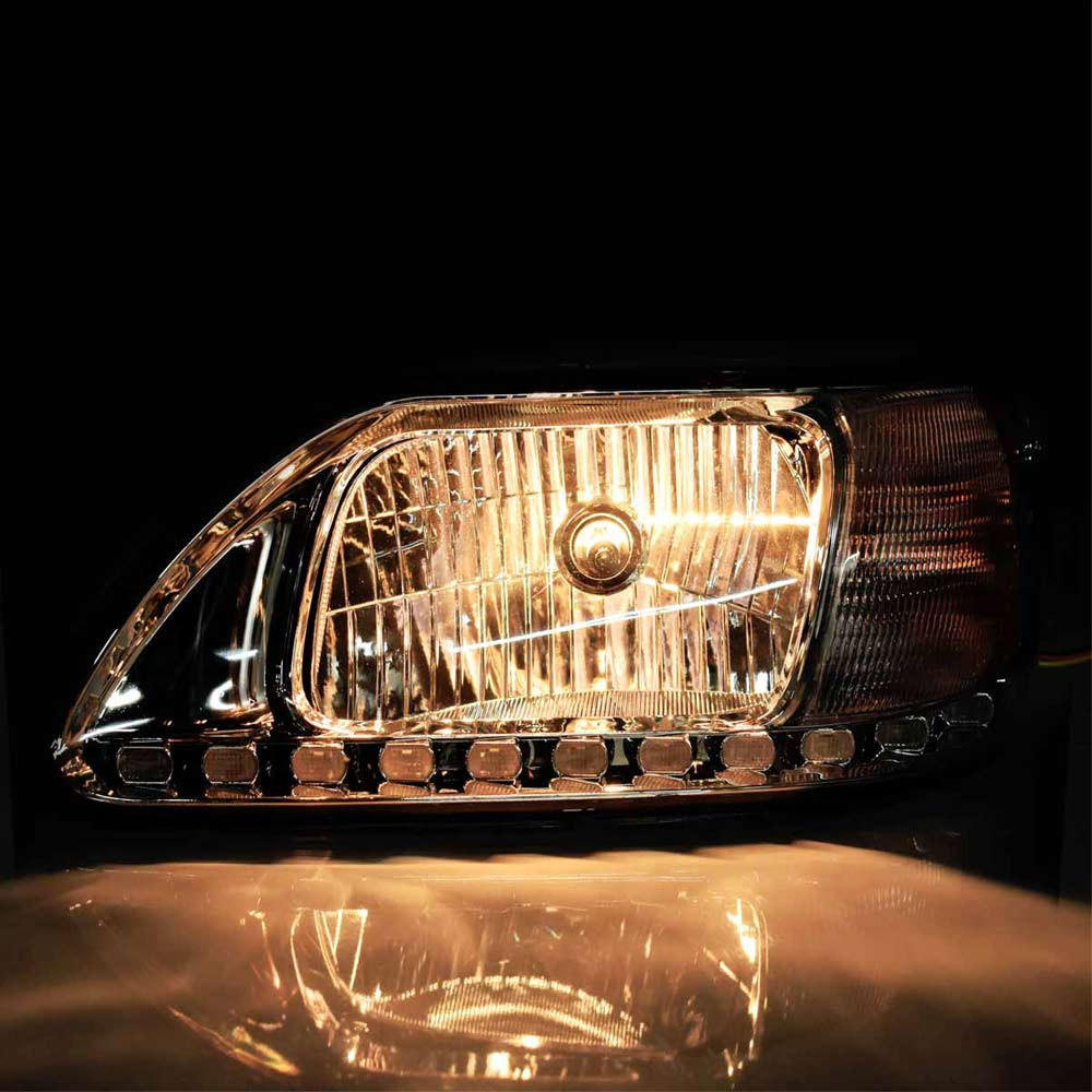 International 9200 9400 4700 5900i Performance Series Headlight