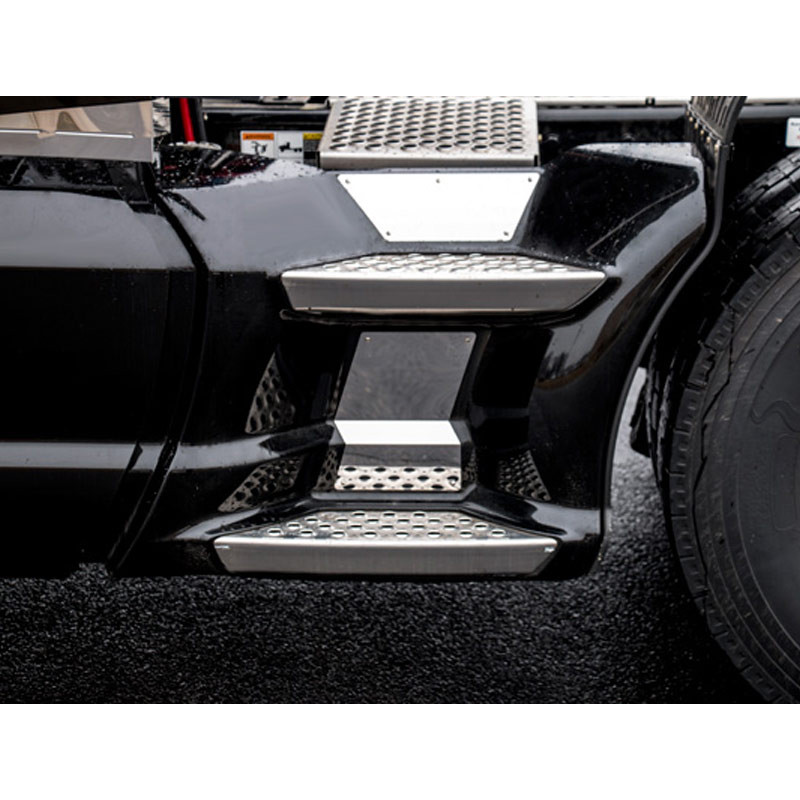 Kenworth T680 & T880 Battery Box Cover & Steps By RoadWorks Raney's