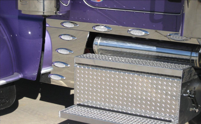 Peterbilt 379 389 Front Air Cleaner Light Bar With 16 2" Amber LEDs