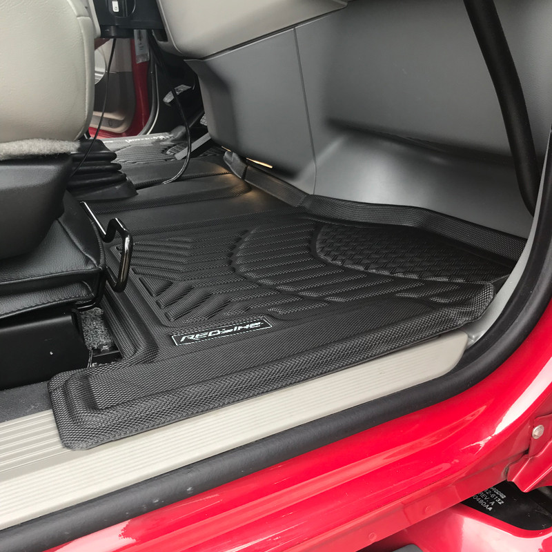 Kenworth T680 T880 Peterbilt 579 567 Precision Fit Floor Mat By Redline