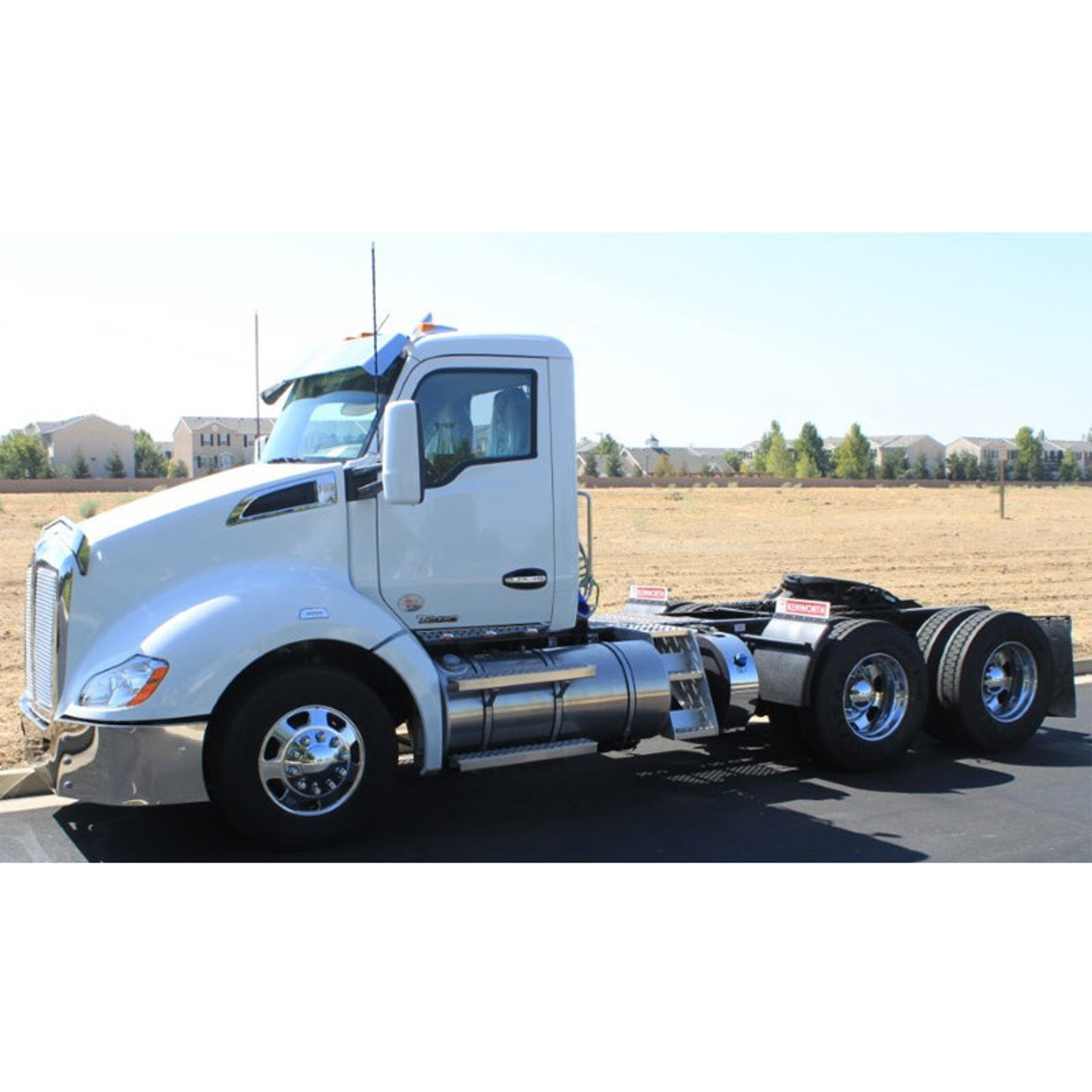 Kenworth T880 Fender Guards With Welded Ends By Roadworks Raneys