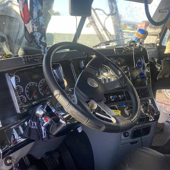 18" Traveler Burl Steering Wheel Raney's Truck Parts