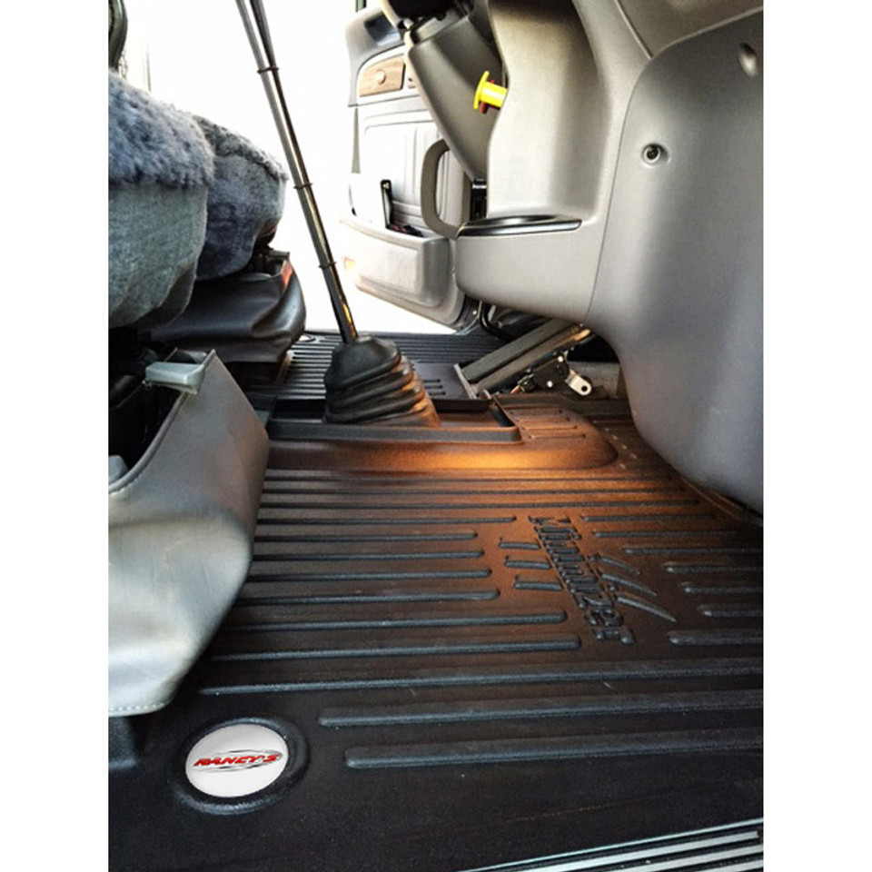 Peterbilt 365 367 384 386 388 389 357 378 379 385 Minimizer Floor Mat