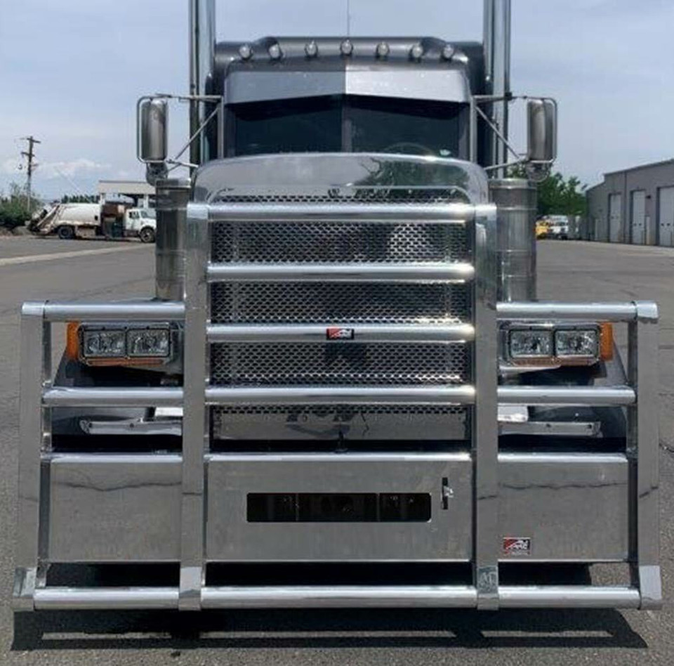 Peterbilt 379 Grille Guards & Bumper Guards