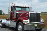 International 9900 Chrome Bumper Rolled End On Truck