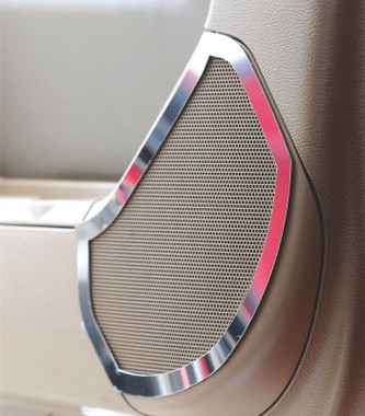 Kenworth T680 T880 Cab Door Speaker Trims By RoadWorks - Raney's