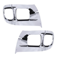 International 9900 Headlight Bezels 3523002C1 3523003C1