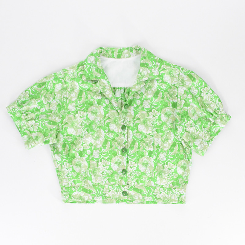 Kitty Crop Blouse, M/L Lime Floral