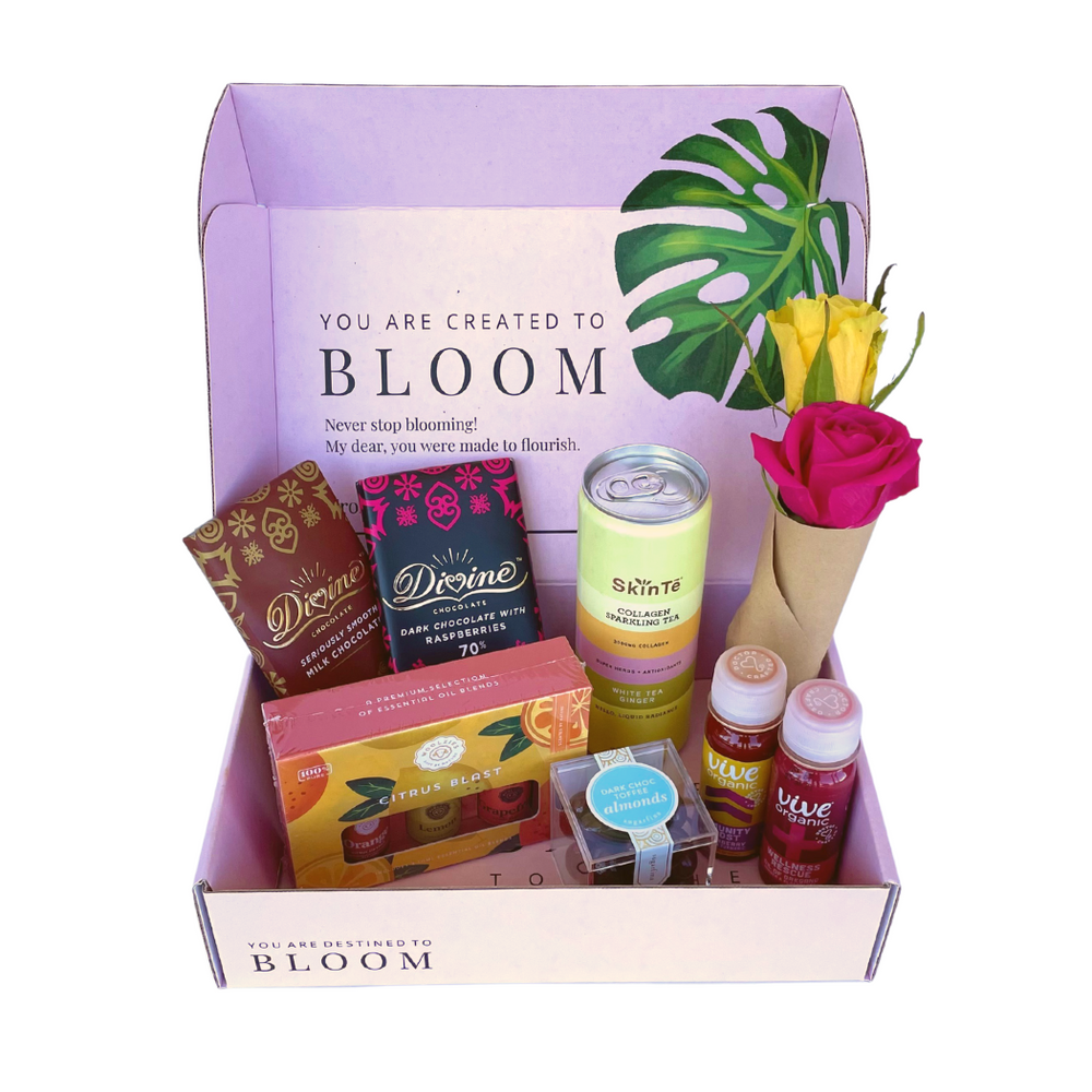 A Bloomy Bloom Box — El Paso florist arrangement