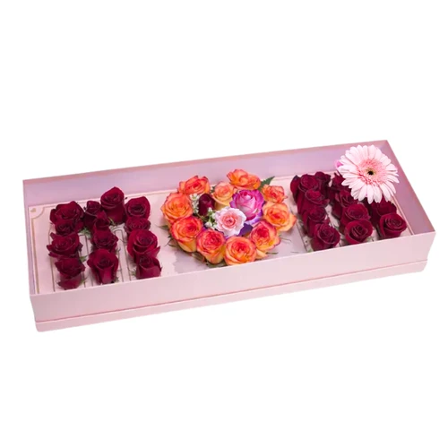 Mom's Colorful Gfit Box