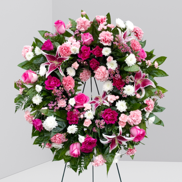 Eternal Life Wreath — El Paso florist arrangement