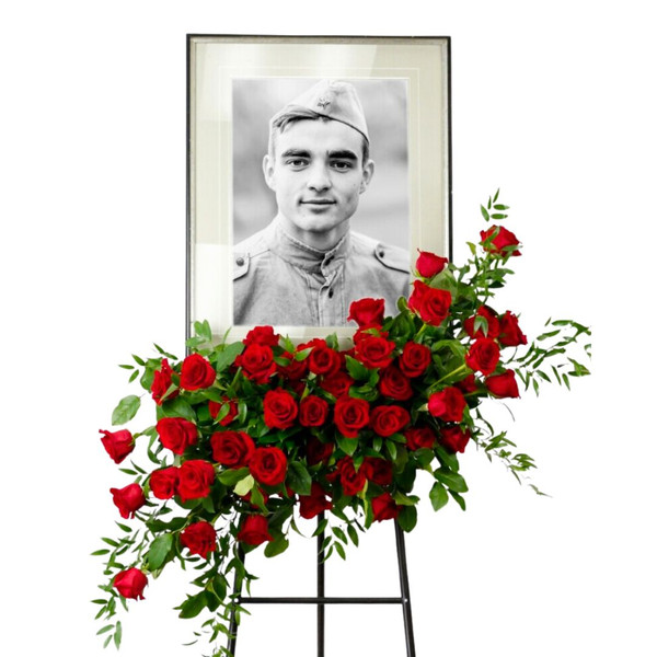 Portrait of Love Spray — El Paso florist arrangement