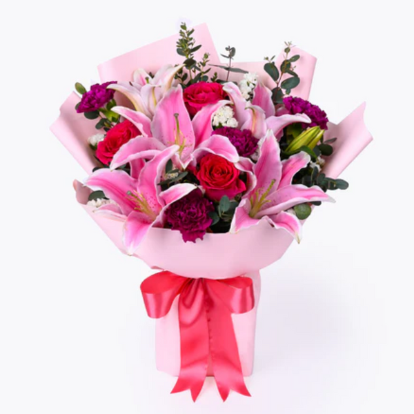 Romantic Bouquet — El Paso florist arrangement