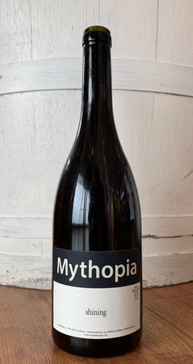 Mythopia Shining Oxidised Pinot Noir