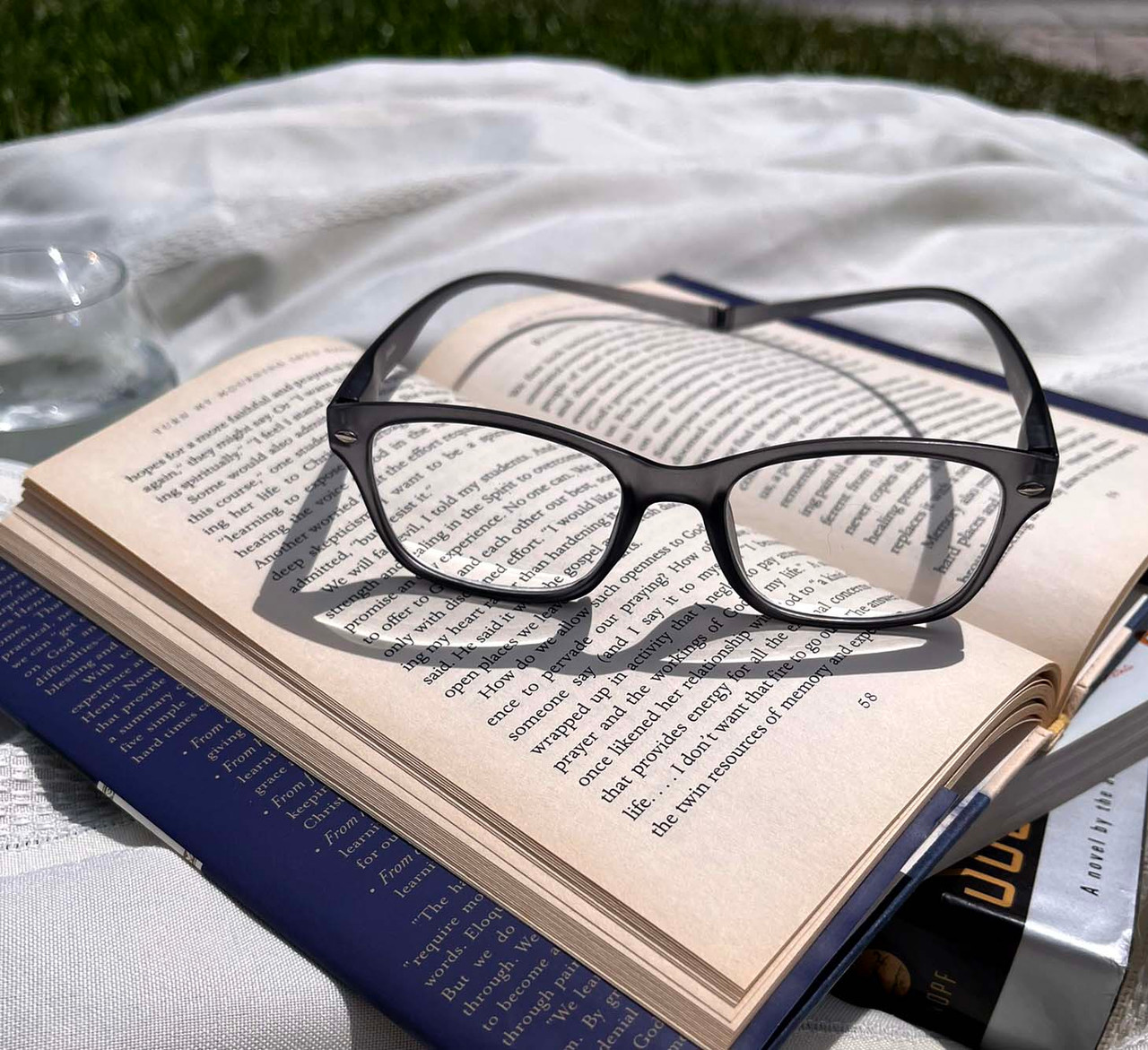Magz Greenwich Blue Light Filter Computer Reading Glasses MAGNETIC REAR CONNECT Magz Greenwich Blue Light Filter Computer Reading Glasses MAGNETIC REAR CONNECT