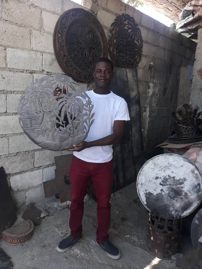 Artist- Rolando Jeudy, Haitian Metal Artist, Haitian Metal Art 