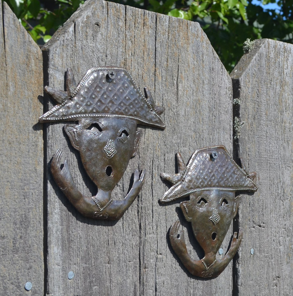 Mini Garden Farmers, Haiti Metal Wall Art, Indoor and Outdoor Yard Decor, Wall Masks, Farmhouse Decor, Farmhouse Sculpture, Farming, Metal Farmhouse 