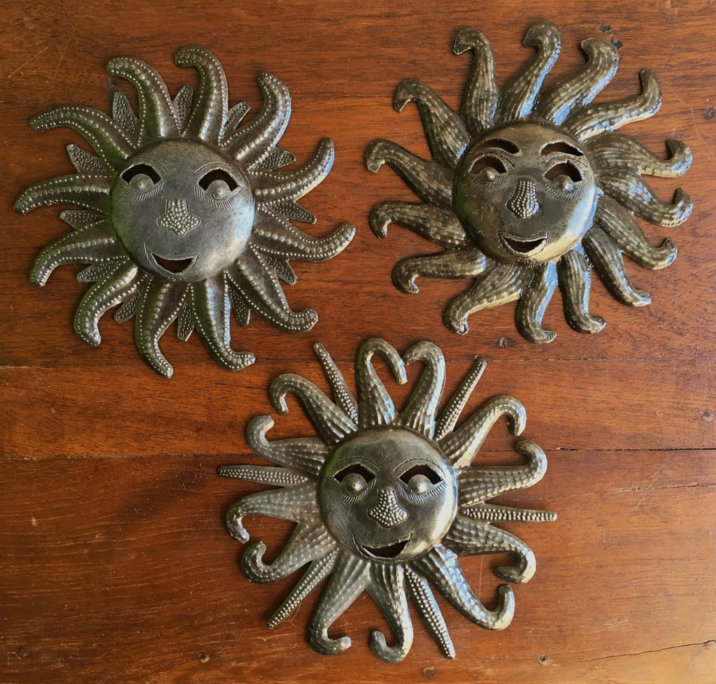 metal sun shines, Haitian