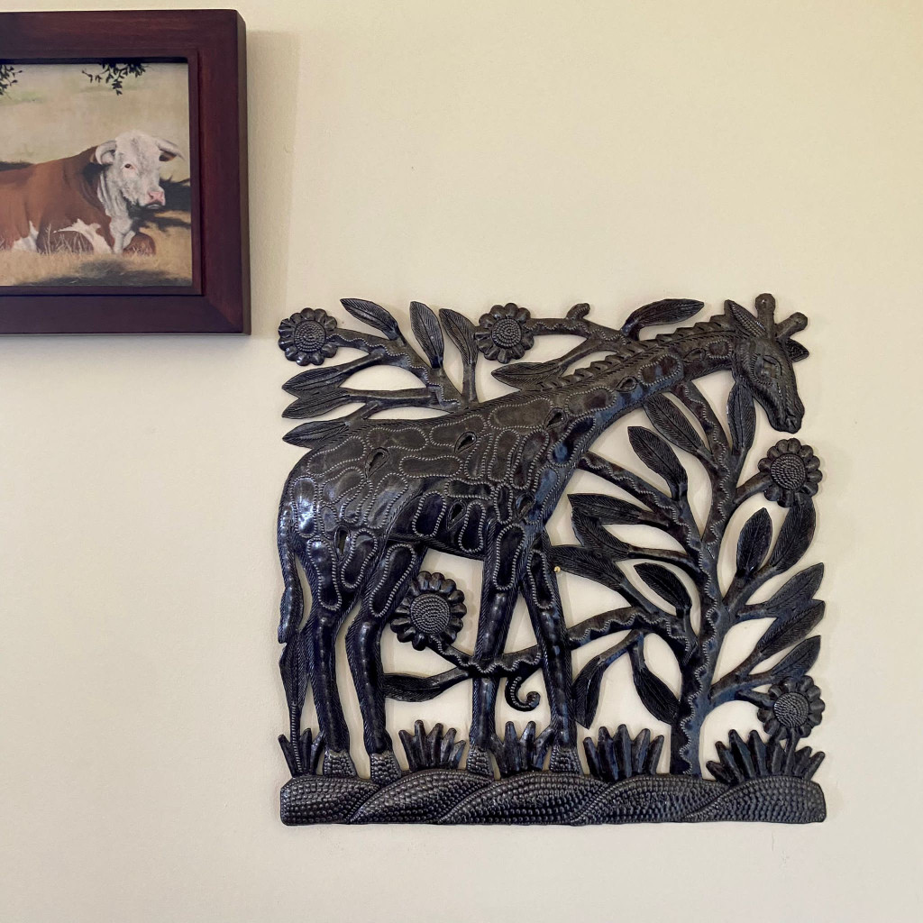 Metal Giraffe Recycled Wall Art, Handmade in Haiti, Decorative Home Sculpture 12.5" X 12.25"