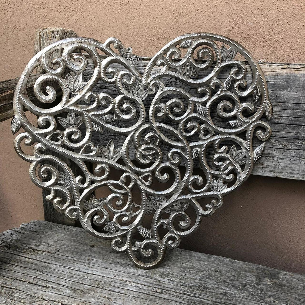 Heart Floral Metal Wall Art, Indoor and Outdoor Garden Decor, 15" x 16"