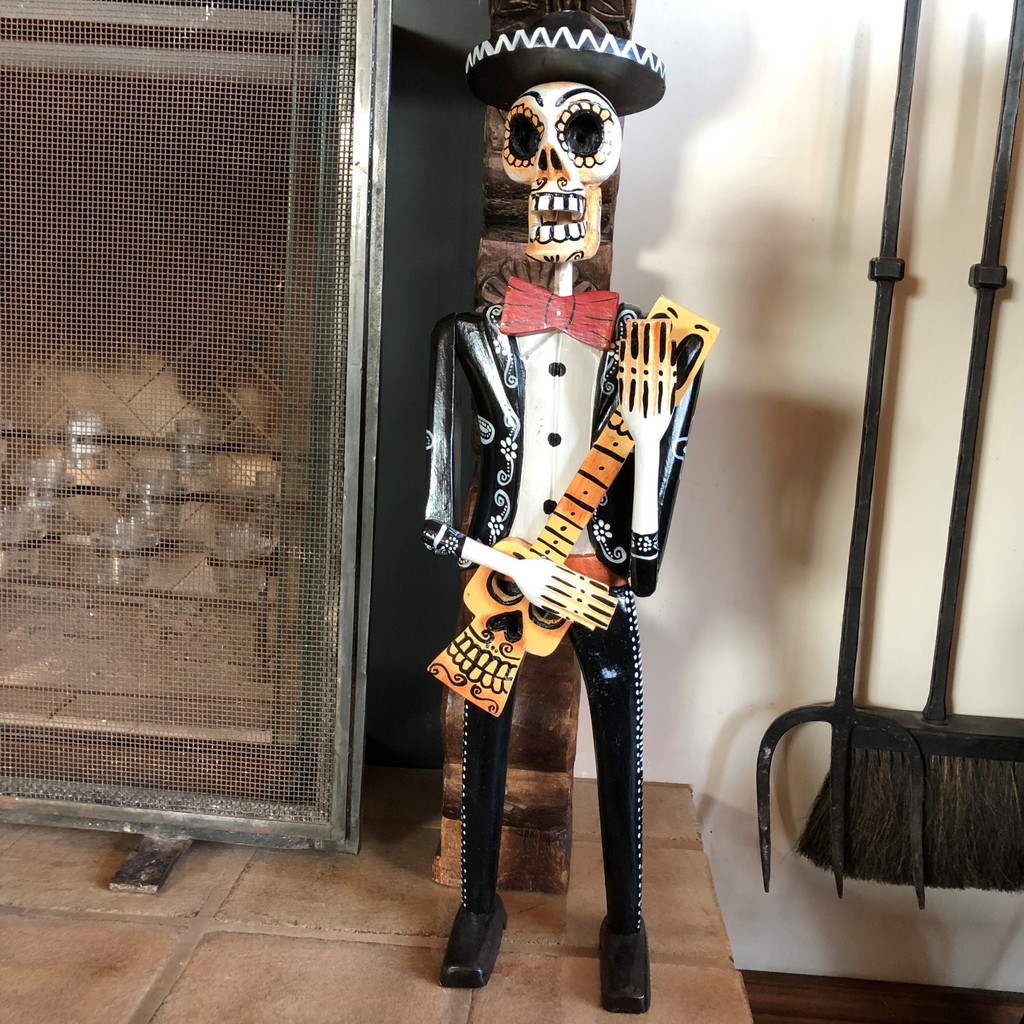 Catrina Mariachi Skeleton Dia de los Muertos Day of the Dead hand carved Guatemala