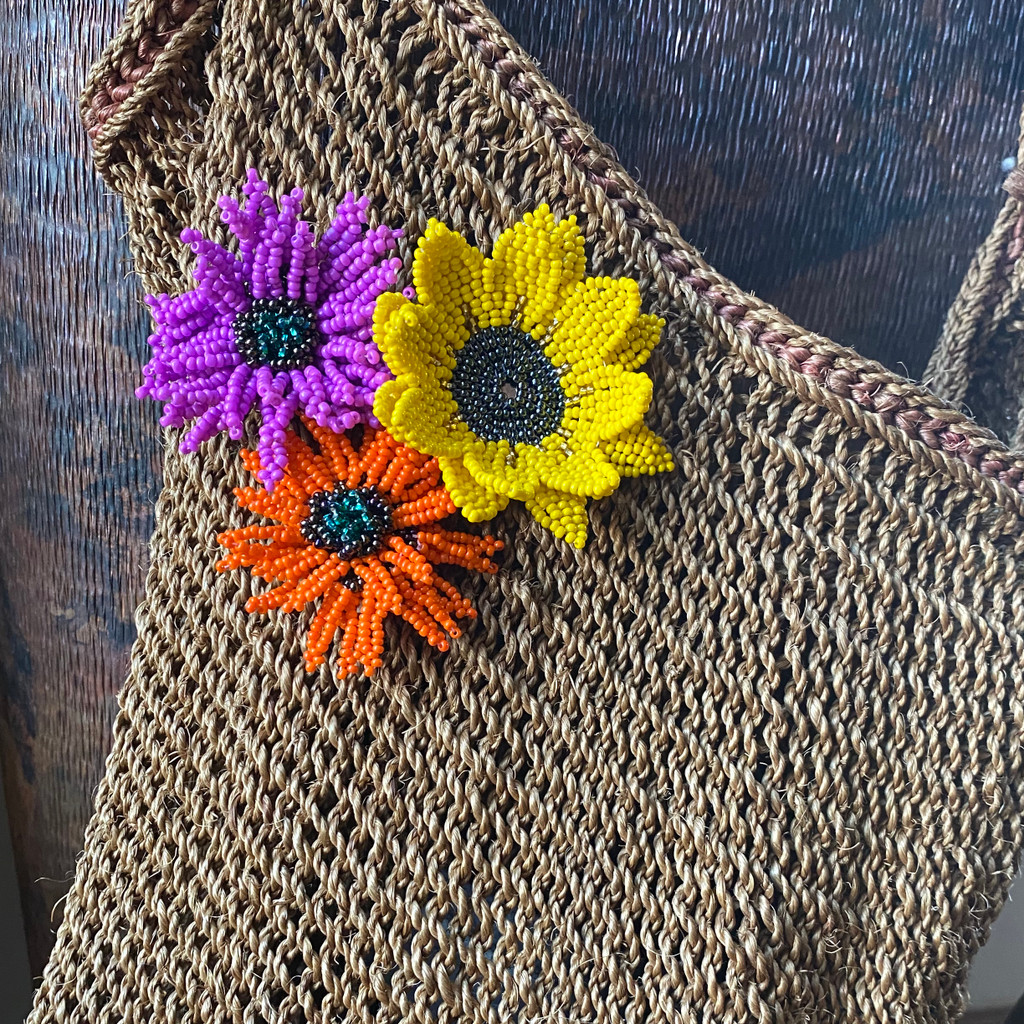 Elegant Sunflower Pin, Gift for Her, Collectible Charms, Backpacks