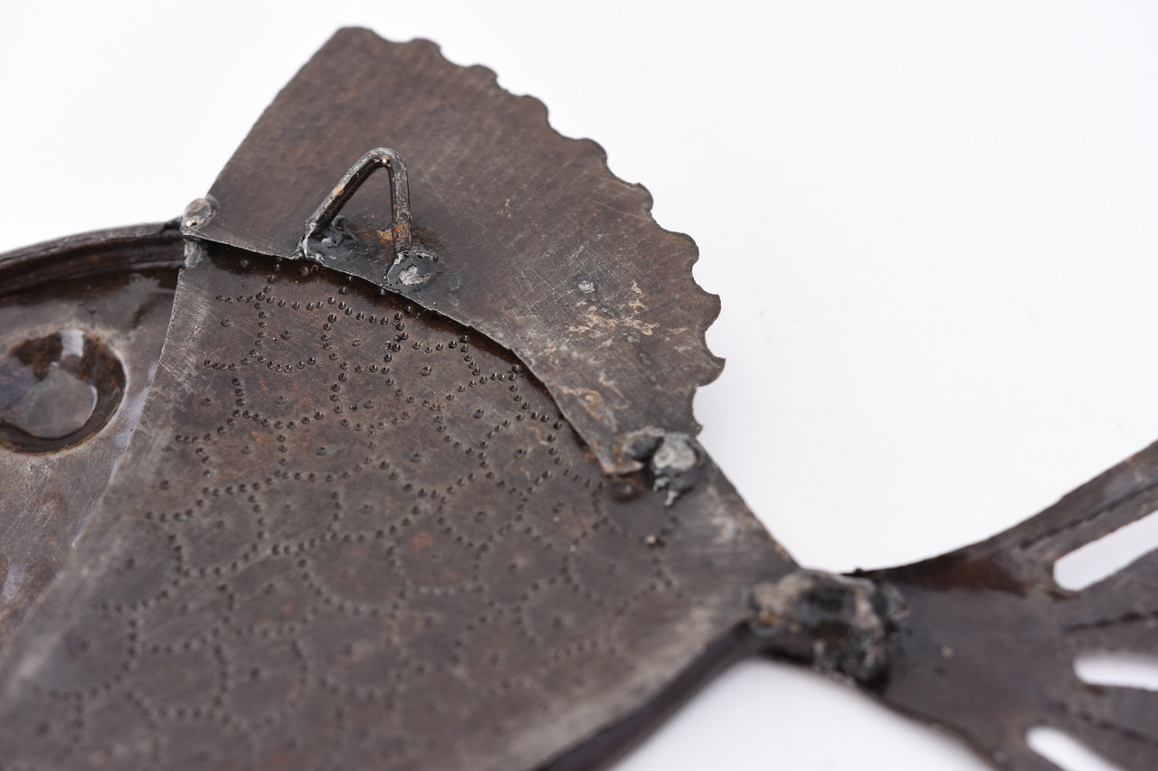 Small fish with a thick welded metal rim, Recycled Metal Haitian Art Small fish with a thick welded metal rim, Recycled Metal Haitian Art