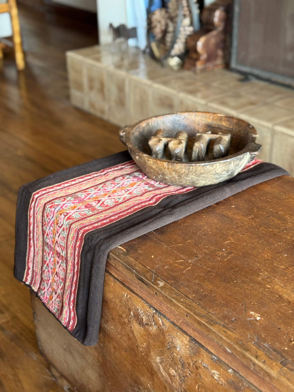 Llallagua Vintage Bolivian Textile, Handwoven Natural Dyes Llallagua Vintage Bolivian Textile, Handwoven Natural Dyes