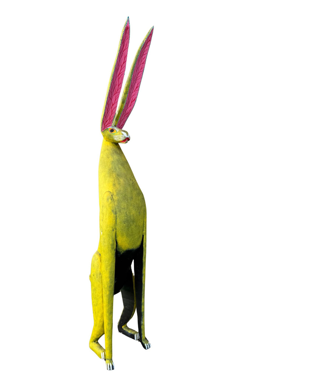 San Martín Tilcajete carving
Hand-carved copal wood
Mexican artisan sculpture
Oaxacan rabbit figurine