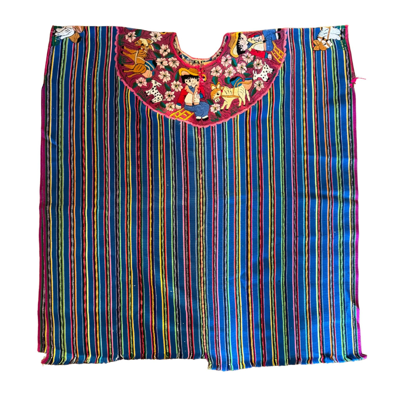 Guatemalan embroidered collar, Folk art huipil, Backstrap loom huipil