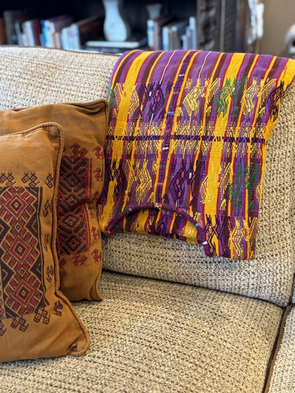 San Juan Sacatepéquez huipil, Traditional Mayan blouse, Authentic Guatemalan textile