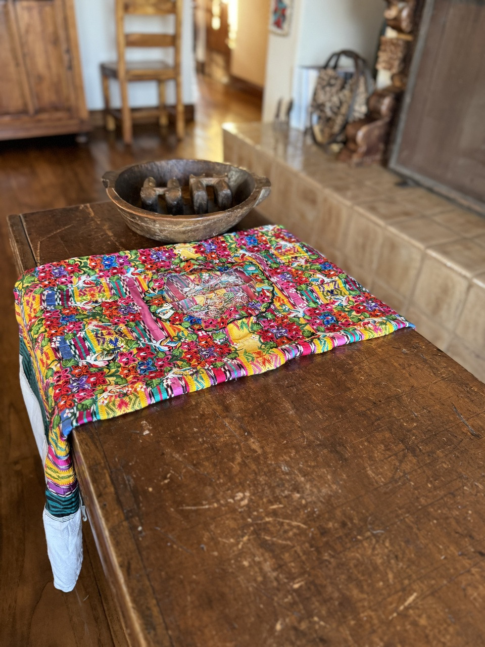 three panel huipil, open side huipil, boho ethnic blouse, folk art clothing, Central American textile