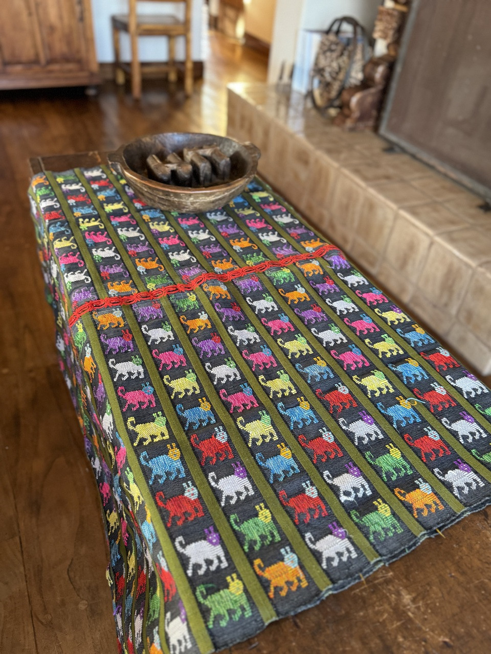 black cotton Mayan skirt, traditional Guatemalan clothing, Central American textile, collectible Mayan textile, artisan woven fabric