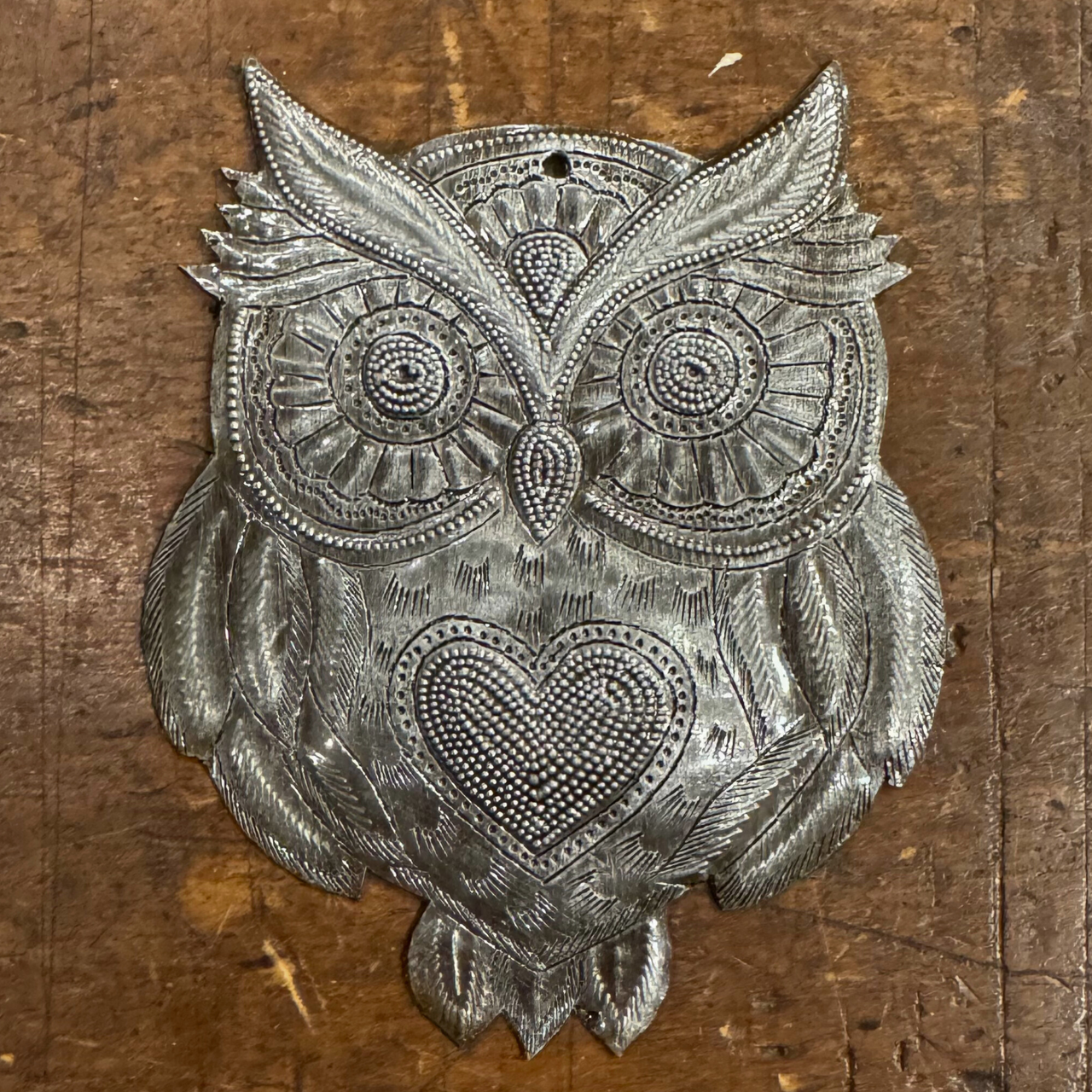 MEANINGFUL GIFT IDEA – Owls symbolize wisdom and protection, making this a thoughtful gift for teachers, nature lovers, and collectors.