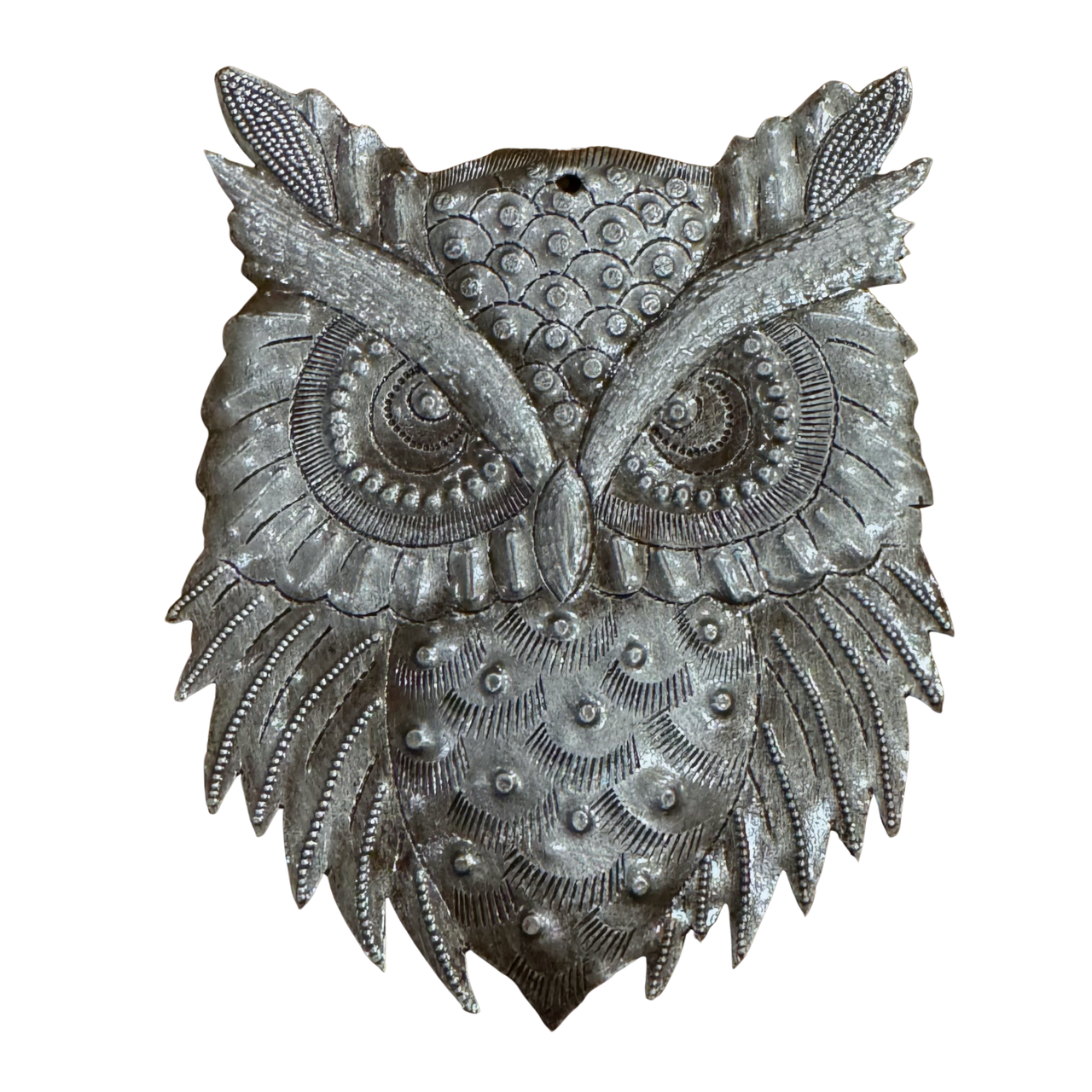 ONE-OF-A-KIND DETAILS – Slight variations reflect true handcrafted workmanship. No two pieces are identical.