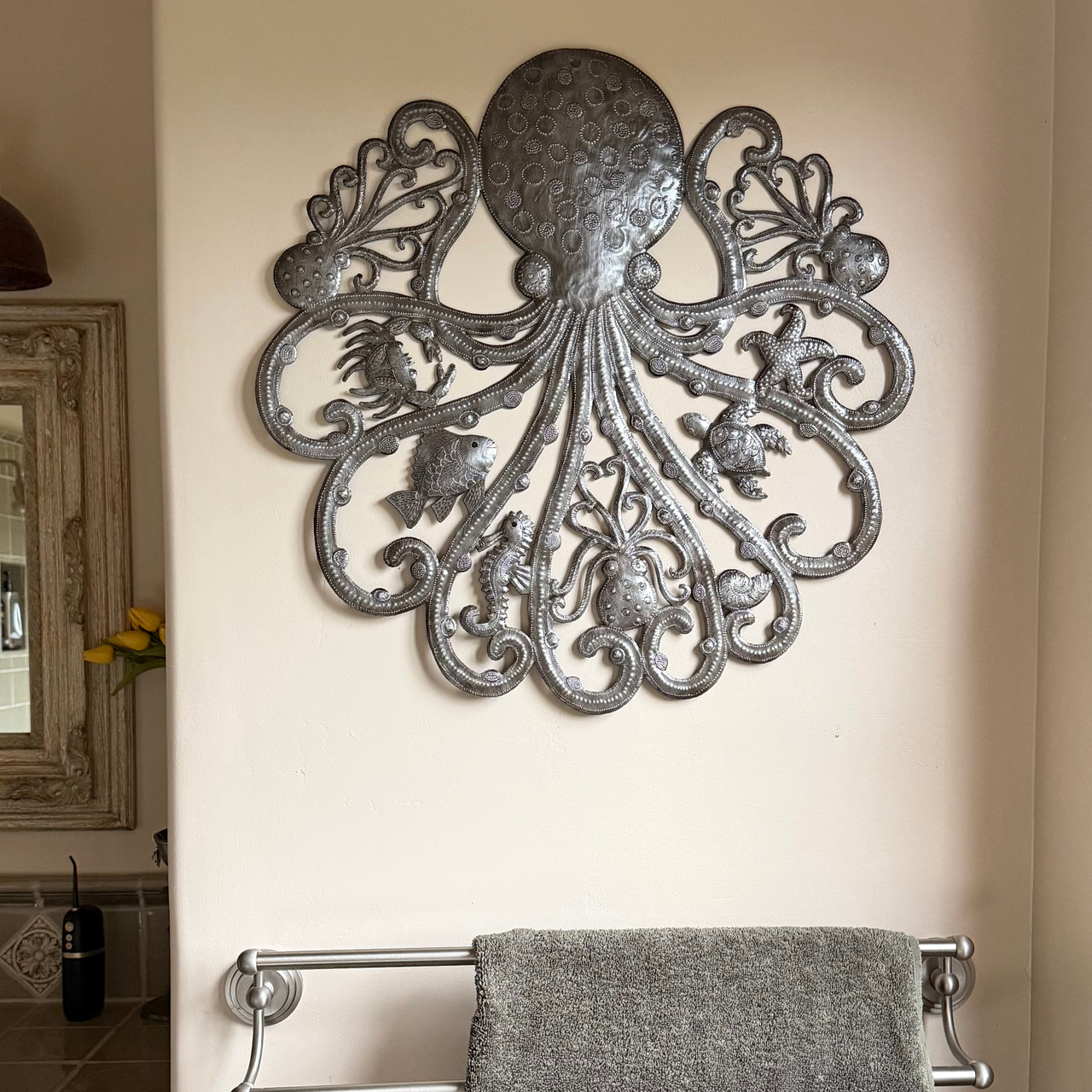 Fair Trade Haitian art
Handmade octopus sculpture
Recycled steel wall décor
Sustainable coastal décor