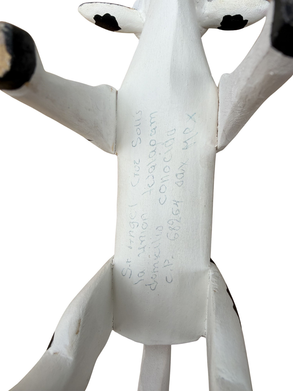 copal wood carving
Angel Cruz Solis
La Union Tejalapam
signed alebrije