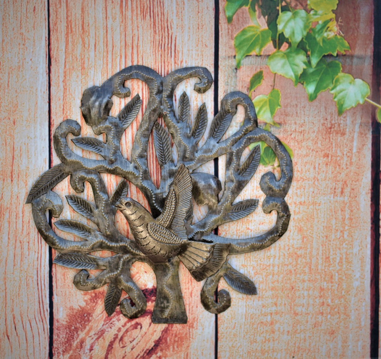 wall birds handmade in Haiti Metal art