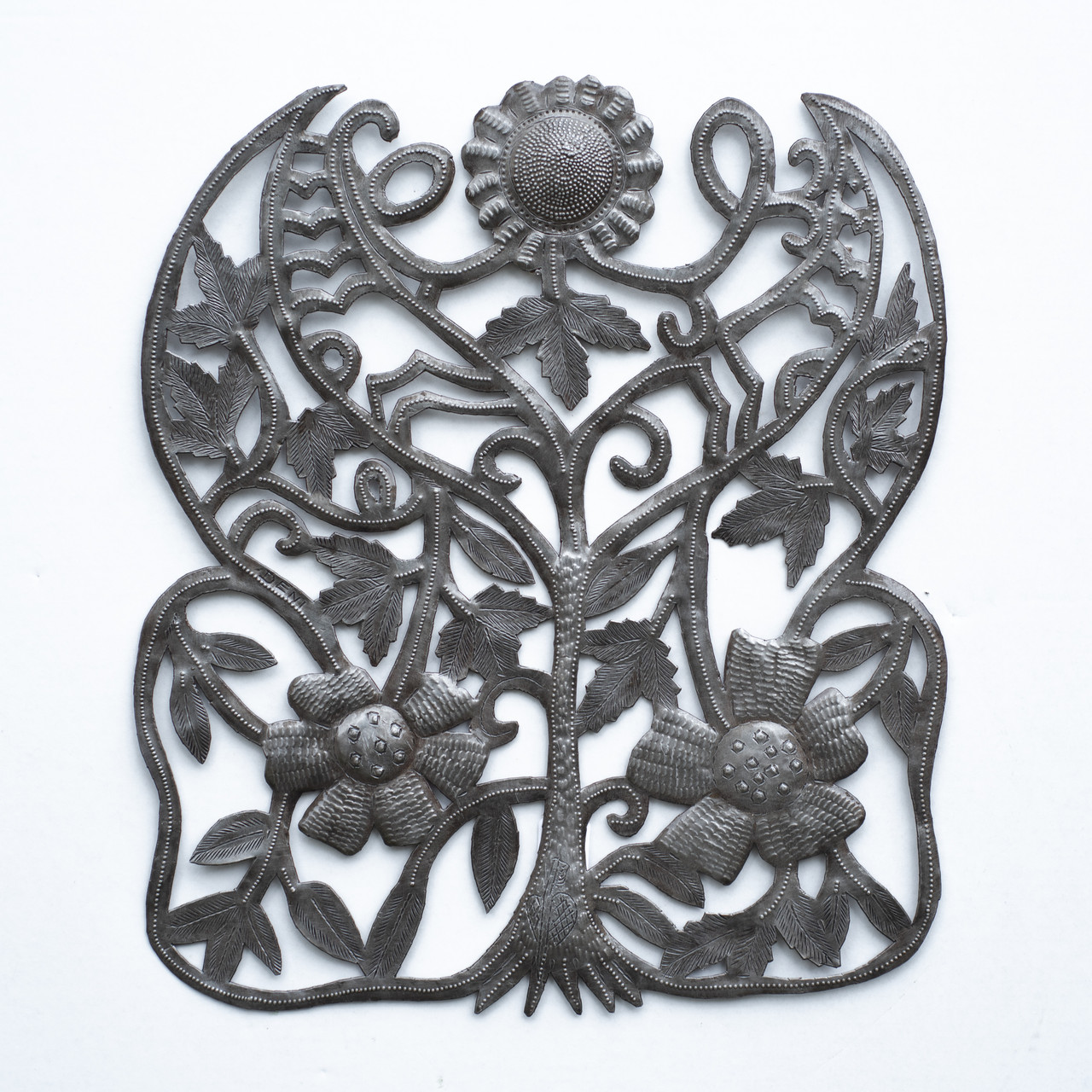 Floral Art, Tree of Life, Bush, Garden Decor, Spring, Summer, Flowers, One-of-a-Kind, Limited Edition, Sustainable, Eco-Friendly, Farmhouse Decor, Rustic, Metal, Haiti, Haitian