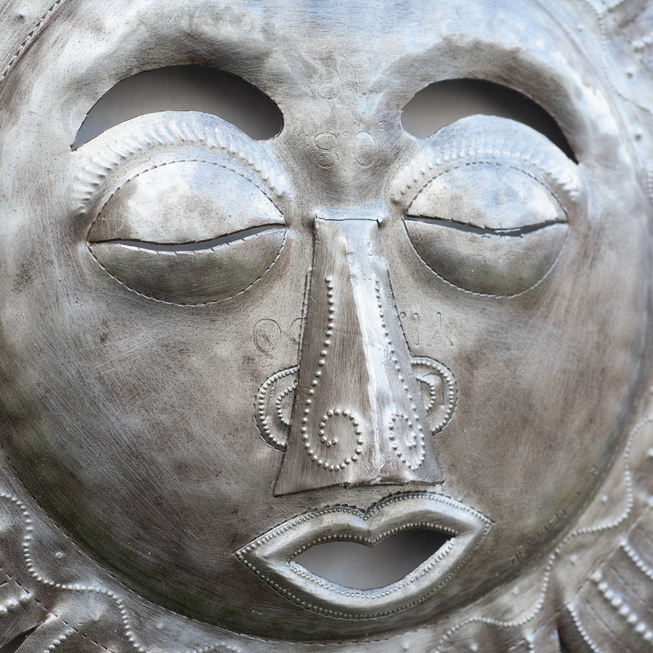 Haitian metal art sun face Haitian metal art sun face