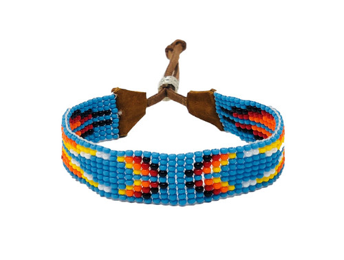 Beading has made a tremendous difference in the lives of many indigenous Guatemalans. This colorful and whimsical 1" x 5.75"