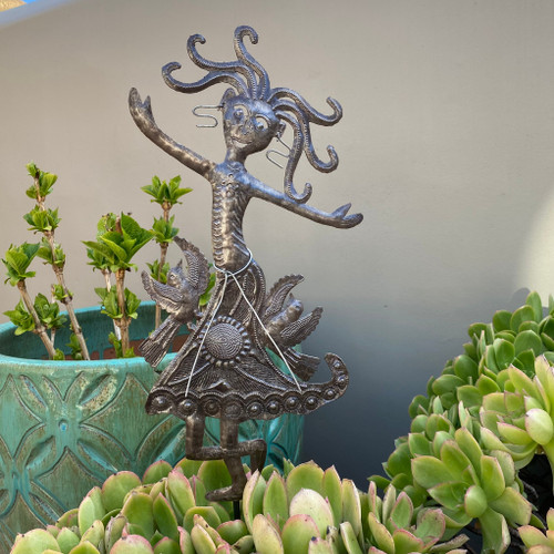 New Garden Stake, Bloom your own way, Spring Metal Plant Stake - Outdoor Garden Yard Decor, Ornament Patio Marker 10" X 17"