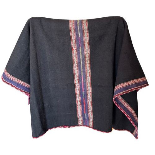 Tarabuco Handwoven Manta or Aguayo, Handwoven Antique Bolivian Textile Tarabuco Handwoven Manta or Aguayo, Handwoven Antique Bolivian Textile